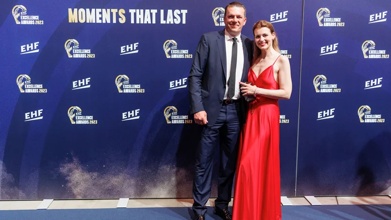 Sergeja Rutenko je na Dunaju spremljala žena Elena. Foto Nebojša Tejić/kolektiff