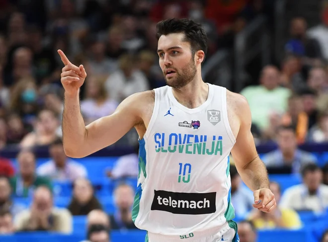 Mike Tobey je bil v Kaunasu pomemben adut slovenske košarkarske reprezentance. FOTO: Annegret Hilse/Reuters