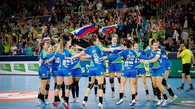 Fotografija: Slovenske rokometašice so dobile prve nasprotnice na SP. FOTO: instagram