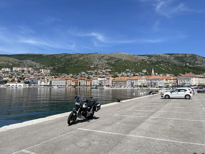 Senj se ponaša z zanimivo zgodovino in pestro kulinariko. FOTO: Blaž Kondža