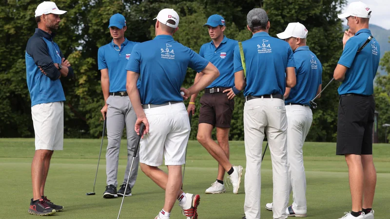 Slovenski golfisti so zaključne priprave pred nastopom v Belgiji opravili na Bledu. Foto Aleš Fevžer