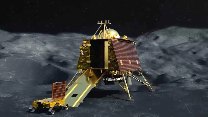 Čandrajan 3 sestavljata pristajalnik in mali rover. FOTO: ISRO