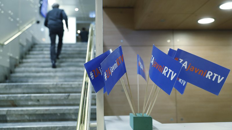 Fotografija: Ob 15. uri se bo začela seja sveta zavoda RTV Slovenija, na kateri bodo predvidoma imenovali predsednika uprave. FOTO: Leon Vidic/Delo