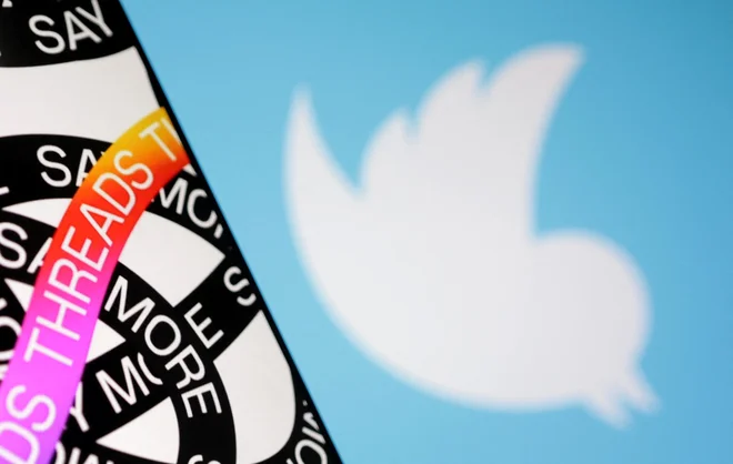 Metini threadsi so v le nekaj dneh osvojili veliko uporabnikov. Ali je to novo omrežje končni udarec za twitter? Foto Dado Ruvić/Reuters