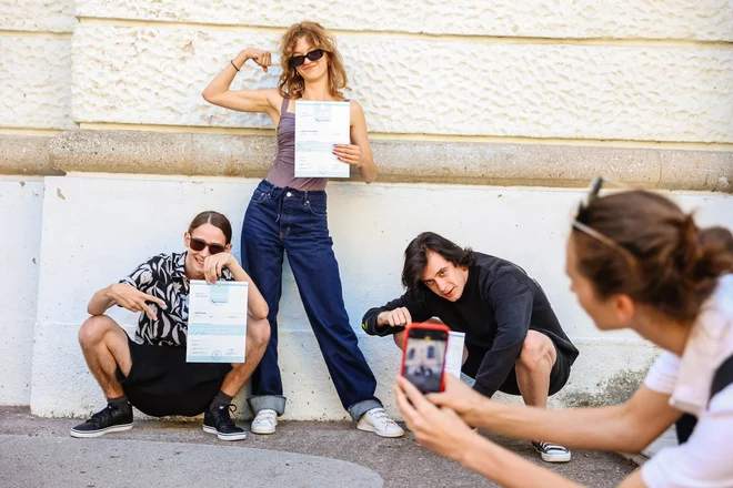 Podelitev maturitetnih spričeval na Gimnaziji Poljane, junija 2022 FOTO: Črt Piksi/Delo