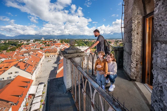 Zvonik cerkve FOTO: Jošt Gantar