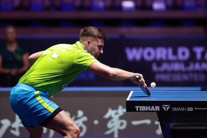 Pa saj je tudi življenje en navaden ping pong. FOTO: Rémy Gros