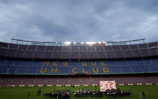 Kot vse kaže, bomo Barcelono vendarle lahko spremljali v ligi prvakov. FOTO: Reuters