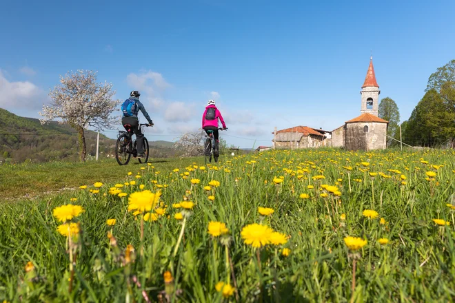 Brkini se radi promovirajo kot raj za kolesarje FOTO: Jošt Gantar