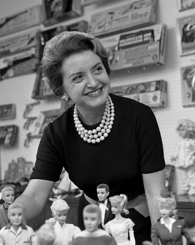 Ruth Handler je proti koncu življenja ugotavljala, da se ji je zgodilo veliko slabih stvari. »Uspehi so bili zelo visoki, padci pa zelo globoki.« FOTO: Wikipedija