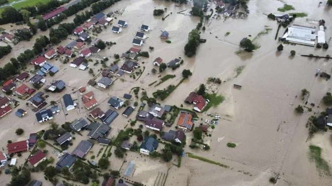 Zračni posnetki včerajšnjih poplav na območju Mozirja. FOTO: PGD Mozirje