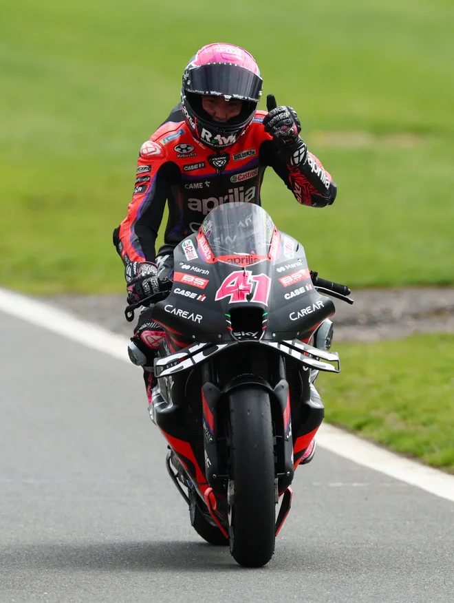 Aleix Espargaro je bil najboljši v Angliji. FOTO: Andrew Boyers/ Reuters