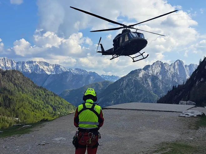 Prisojnik, Vršič, gorska nesreča, gorski reševalci, GRS, GRZS, intervencija FOTO: GRZS