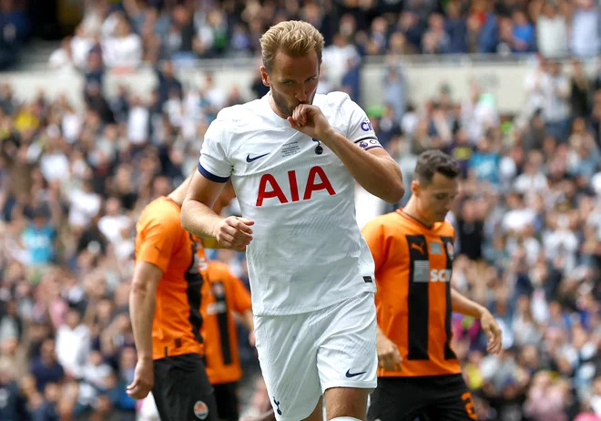 Harry Kane je bil želja nemškega nogometnega prvaka Bayerna za vsako ceno, zdaj ga ima za dobrih 100 milijonov evrov. FOTO: Paul Childs/Reuters