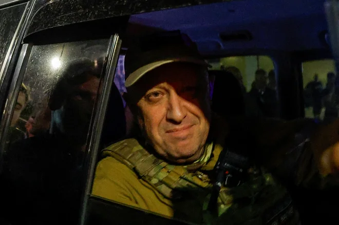 Vodja Wagnerja Jevgenij Prigožin je na seznamu potnikov strmoglavljenega letala. FOTO: Alexander Ermochenko/Reuters