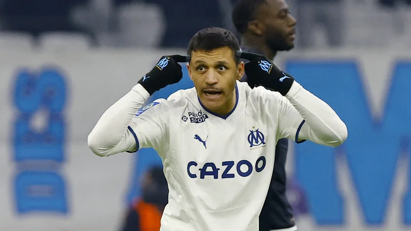 Alexis Sanchez je nazadnje igral v majici Marseilla. FOTO: Eric Gaillard/Reuters