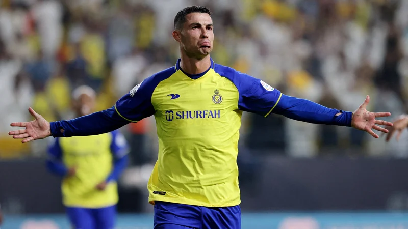 Cristiano Ronaldo je v začetku leta sprejel ponudbo saudskega kluba Al Nasr, poleti mu je sledilo več nogometašev. FOTO: Ahmed Yosri/Reuters