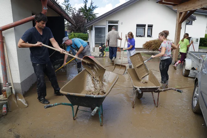 V Braslovčah so pripravljeni na morebitno evakuacijo zlasti naselij Letuš in Male Braslovče. FOTO: Leon Vidic/Delo