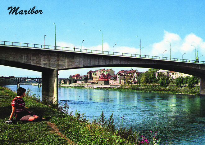 Gradnja Titovega mostu je bila dokumentirana z več kot 400 fotografijami, ki jih hrani Pokrajinski arhiv Maribor.  FOTO: iz zbirke Pokrajinskega arhiva Maribor
