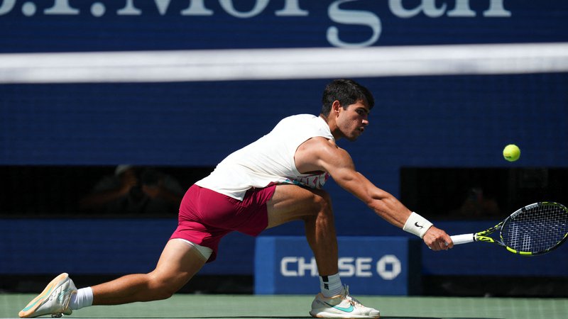 Fotografija: Carlos Alcaraz v ZDA igra privlačen tenis. FOTO: Danielle Parhizkaran/Reuters
