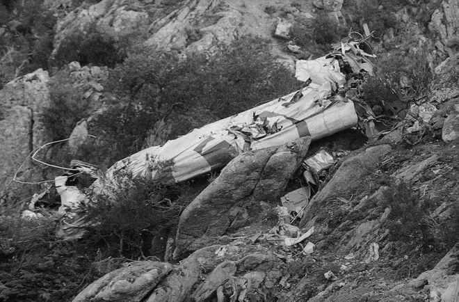 Roman Ajaccio se dotika osebnih in skupnih odmevov tragedije, ki se je 1. decembra 1981 zgodila na Korziki.  FOTO: Joco Žnidaršič 