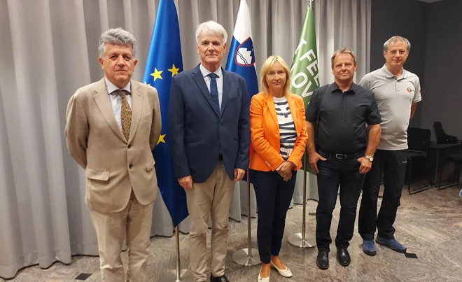 prof. dr. Igor Mekjavič, prof. dr. Pierre Denise, Tanja Permozer, Valter Mlekuž, Igor Benko FOTO: MGTŠ

 