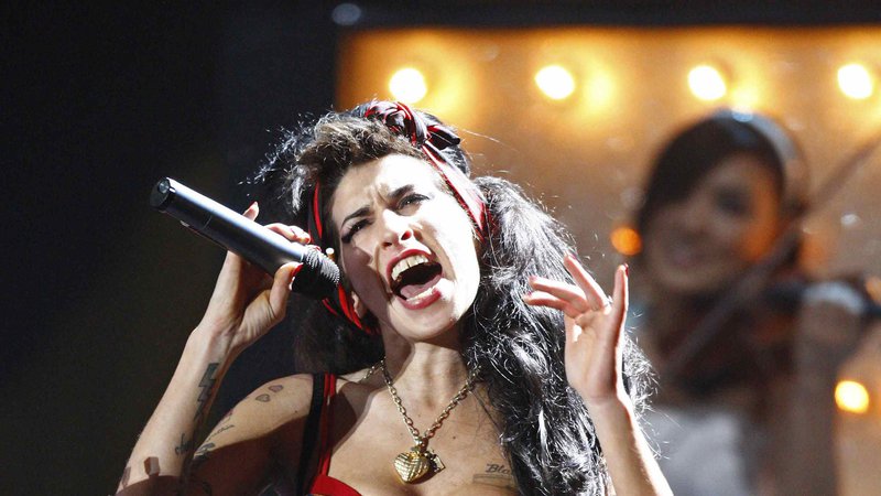 Fotografija: Po smrti Amy Winehouse je njen album Back to Black postal najbolje prodajani britanski album 21. stoletja. FOTO: Alessia Pierdomenico/Reuters