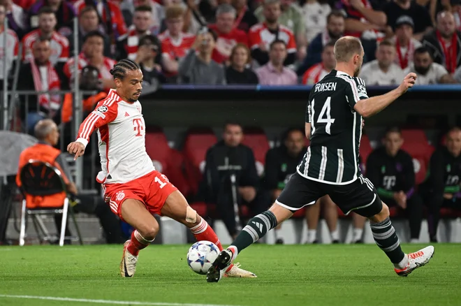 Leroy Sane je načel mrežo Manchester Uniteda. FOTO: Angelika Warmuth/Reuters