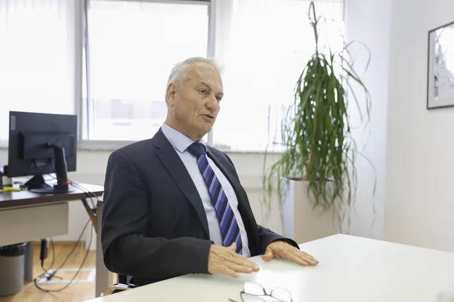 Tomaž Kmecl: Kadri so šibka točka po vsej Evropi, tako tudi v Sloveniji in v našem podjetju občutimo njihovo pomanjkanje. FOTO: Leon Vidic/Delo