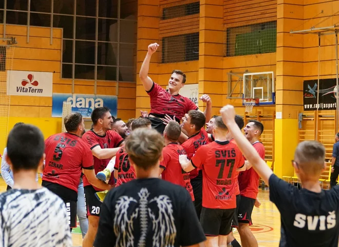 Simon Vidmar je bil junak tekme proti Celju. FOTO: RK Sviš
