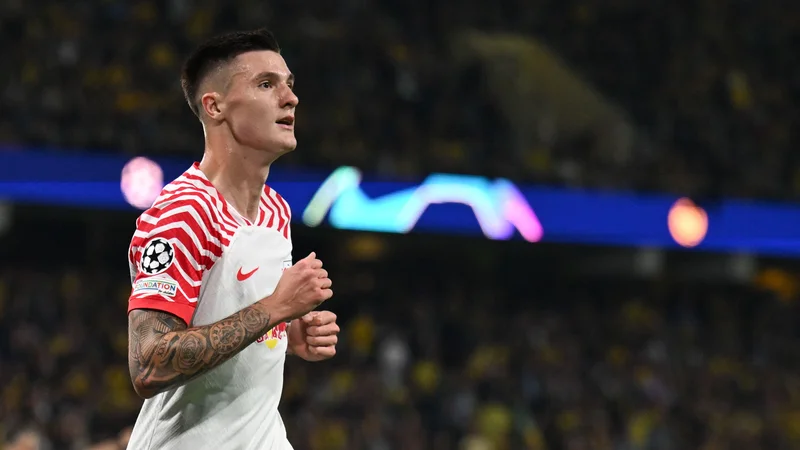 Benjamin Šeško je na gostovanju v Švici dobro izkoristil kratke minute v majici Leipziga. FOTO: Fabrice Coffrini/AFP