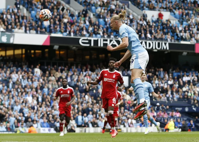 Erling Haaland je spet zadel. FOTO: Ed Sykes/Reuters
