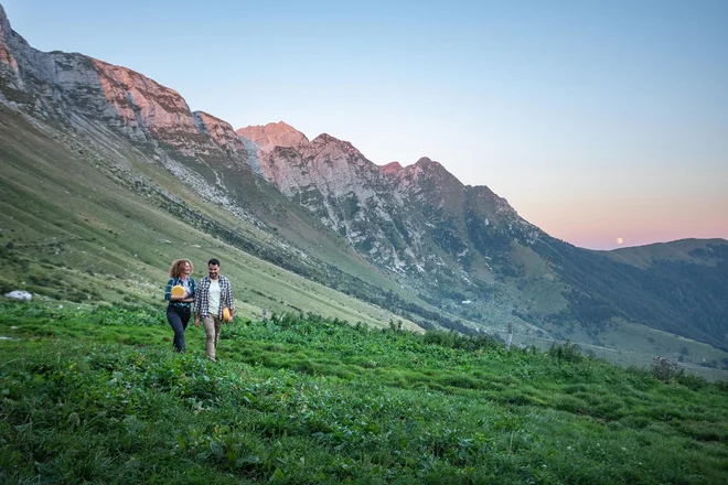 Najbolj pisana paleta aktivnosti v naravi in najširša paleta okusov narave na krožniku.  FOTO: Jošt Gantar, Nea Culpa