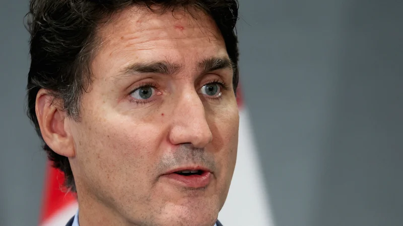 Fotografija: »Kanadi je globoko žal,« je po poročanju britanskega BBC sporočil Trudeau. FOTO: Mike Segar/Reuters