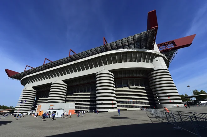 San Siro ne bodo porušili, ker je objekt kulturnega pomena. FOTO: Massimo Pinca/Reuters
