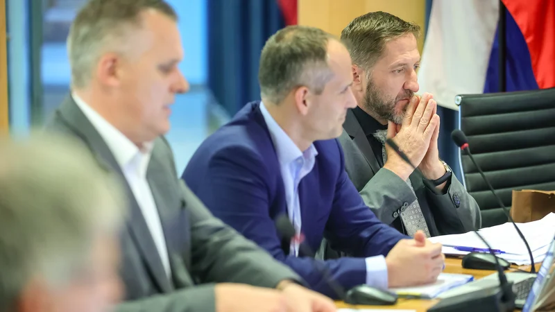 Fotografija: Minister za finance Klemen Boštjančič meni, da bo najverjetneje že na začetku leta 2024 potreben rebalans proračuna. FOTO: Črt Piksi/Delo