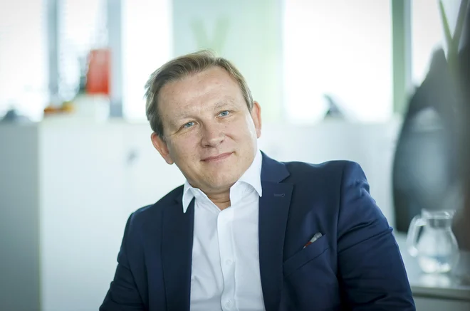 Za Slovenijo je zelo pomembno, da ima več alternativ, torej zagotovljeno dobavo tako zemeljskega plina kot tudi utekočinjenega naftnega plina, je dejal Grzegorz Andrzej Janzen, generalni direktor Butan plina. FOTO: Jože Suhadolnik/Delo