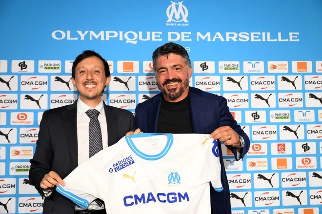 Italijan Gennaro Gattuso (desno) je od Španca Marcelina prevzel trenerske vajeti pri Marseillu. FOTO: Nicolas Tucat/AFP