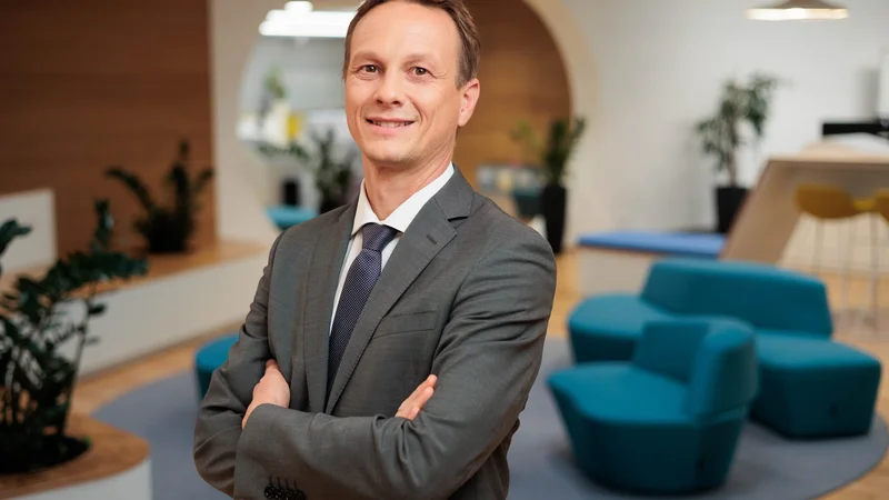 Fotografija: Radivoj Pregelj, Triglav Skladi Foto Jernej Lasic Jernej Lasic