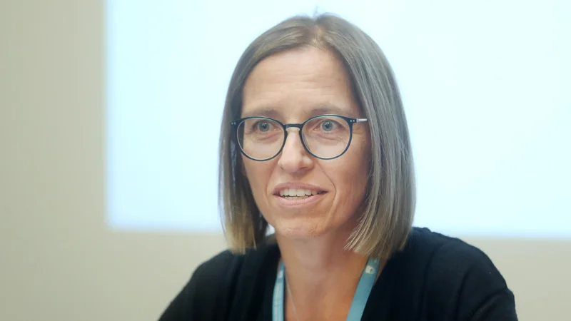 Fotografija: Državna sekretarka Valentina Prevolnik Rupel na vprašanje o tem, ali je dobila vabilo predsednika vlade, da bi prevzela vodenje ministrstva, (še) ni odgovorila. FOTO: Blaž Samec