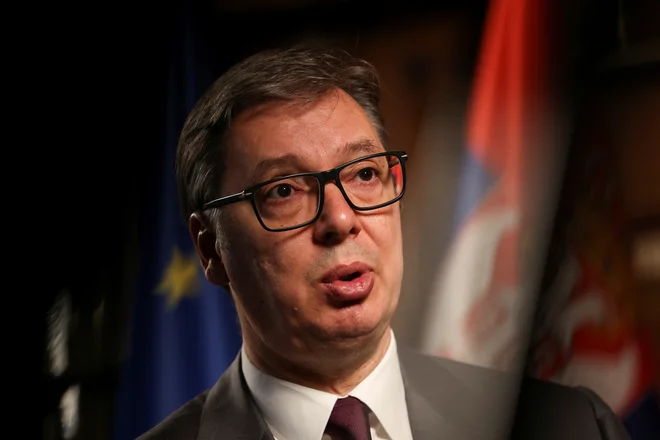 Zatrdil je, da je »čista laž«, da Srbija pošilja vojsko na kosovsko mejo. »Srbija ne bi imela od tega nobene koristi, saj bi to ogrozilo njen položaj v pogovorih s Prištino pod pokroviteljstvom EU,« je dejal. FOTO: Zorana Jevtic/Reuters