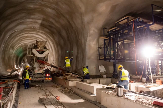 V 2TDK pravijo, da so od same seznanitve ravnali proaktivno in sprejeli vse ukrepe, ki nam jih dopuščata zakonodaja in sklenjena pogodba o glavnih gradbenih delih. FOTO: 2TDK
