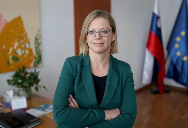 Sanja Ajanovič Hovnik junija letos. FOTO: Blaž Samec/Delo