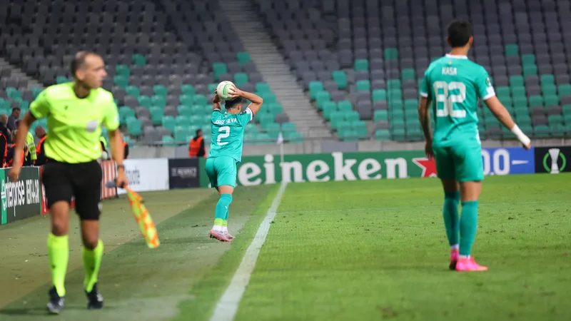 Olimpija je imela večer za pozabo. FOTO: Črt Piksi