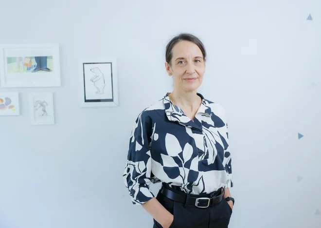 V vsakem primeru je za otroka neprecenljivo, če ima v svojem okolju odraslega, ki z njim vztrajno poskuša najti skupni jezik, pravi klinična psihologinja Andreja Mikuž. FOTO: Jože Suhadolnik