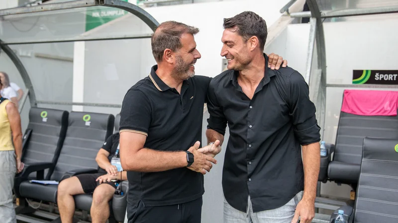 Fotografija: Albert Riera (desno) je spet zapustil slovensko prvenstvo, tudi Olimpijin strateg Joao Henriques (levo) bi šel lahko kmalu po njegovi poti. FOTO: Mediaspeed