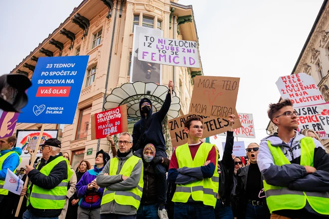 Naši domači trumpaši resda ne žanjejo takih populističnih uspehov. FOTO: Črt Piksi