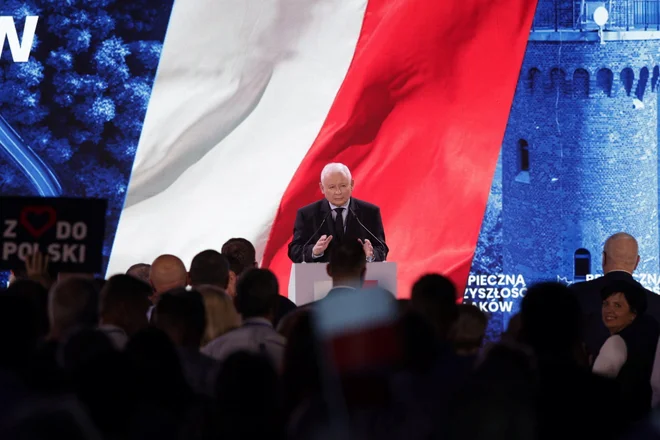 Na čelu Poljske je od leta 2015 stranka Zakon in pravičnost, ki jo vodi Jarosław Kaczyński. FOTO: Jaros Pawel Malecki/Reuters