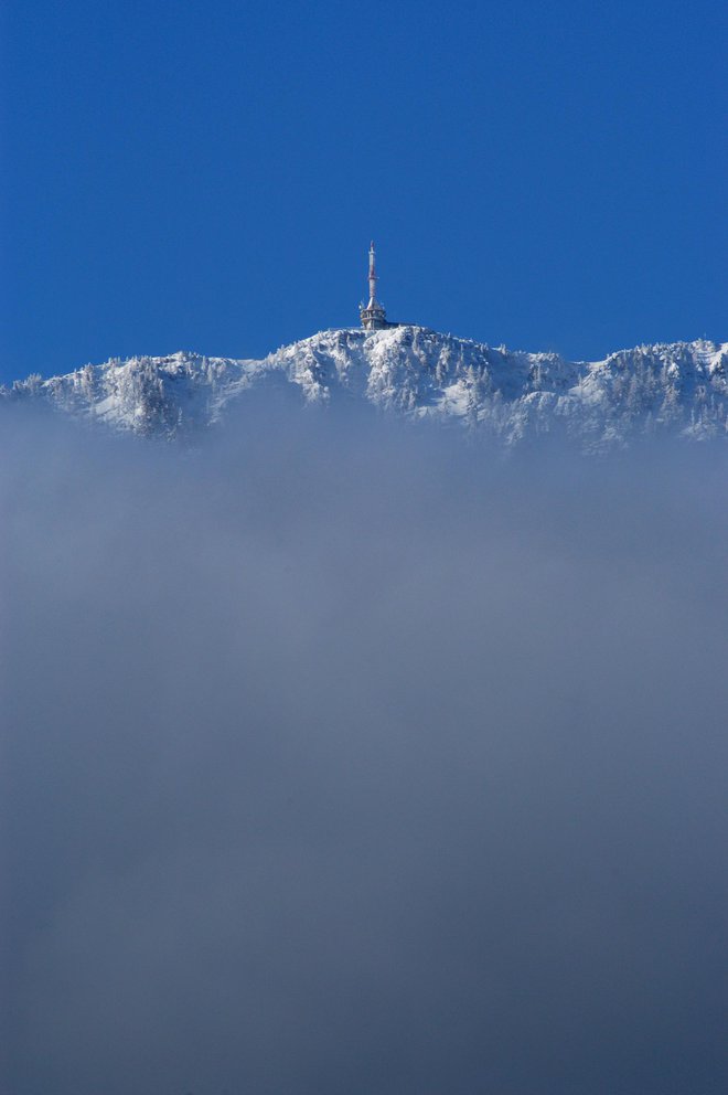 Televizijski oddajnik na vrhu Uršlje gore. FOTO: Tomo Jeseničnik