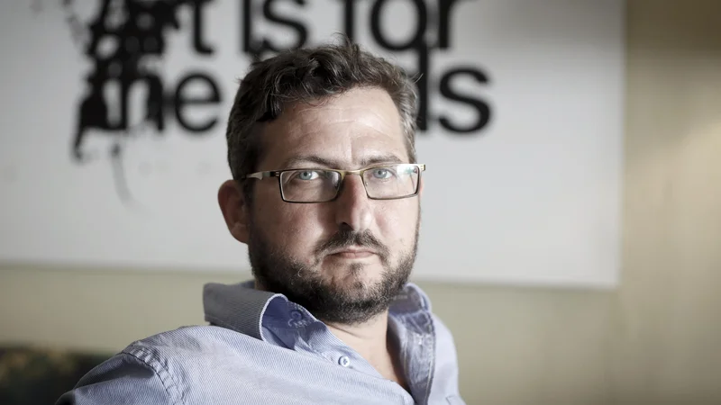 Za rušenjem liberalnih demokratičnih norm v resnici ni nobene druge ideologije kot čista želja po moči, meni izraelski politični filozof Yuval Kremnitzer. FOTO: Jože Suhadolnik/Delo